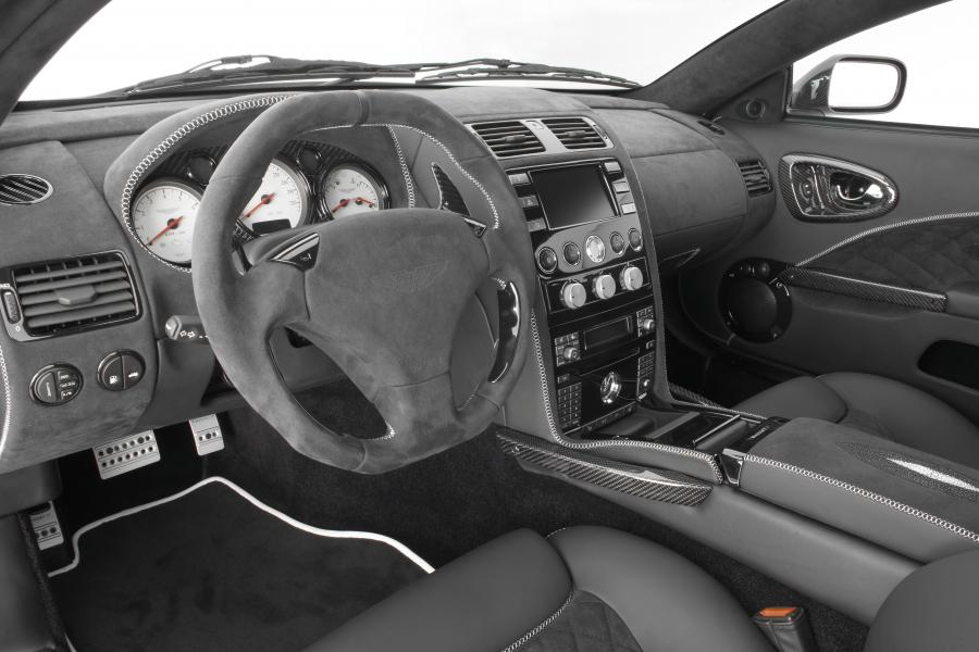 Интерьер Aston Martin Vanquish S by Mansory 2006 года  (фото 6 из 12)